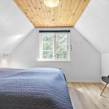 Bv357-blavand-ved-skoven-3 ブラーバンド