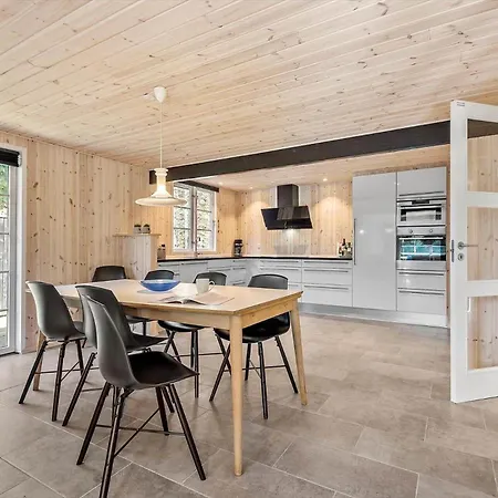 Bv357-blavand-ved-skoven-3 ブラーバンド